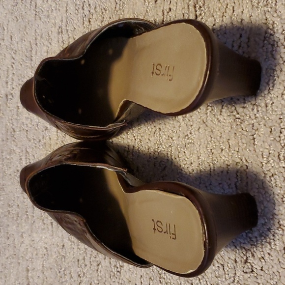 FIRST Embroidered Leather Mules - Picture 7 of 16